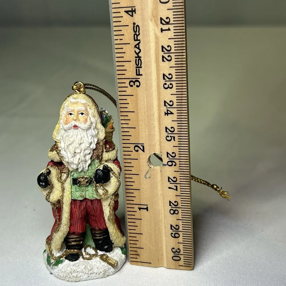 Lot of 5 Vintage 1990s World‎ International Santa Claus Christmas Collection